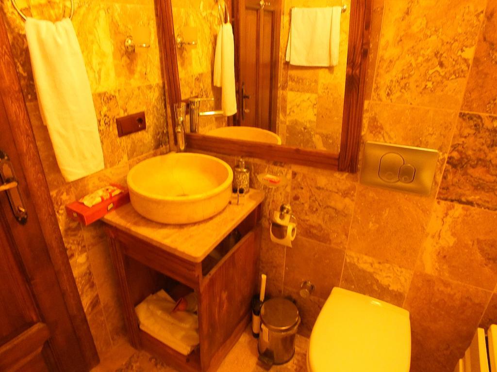 Dilek Tepesi Cave Hotel Ayvalı Szoba fotó