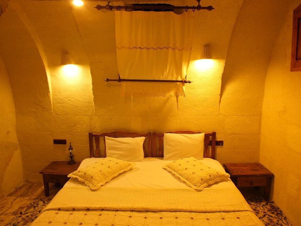 Dilek Tepesi Cave Hotel Ayvalı Szoba fotó