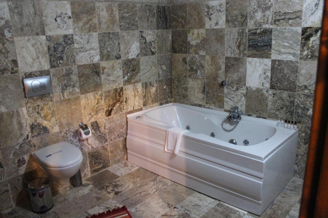 Dilek Tepesi Cave Hotel Ayvalı Kültér fotó
